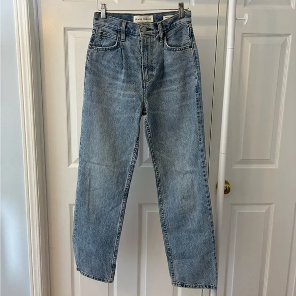 Aritzia Denim Forum The Anita Super High Loose Blue Jeans Size 24 Pleated Cotton - Picture 13 of 13